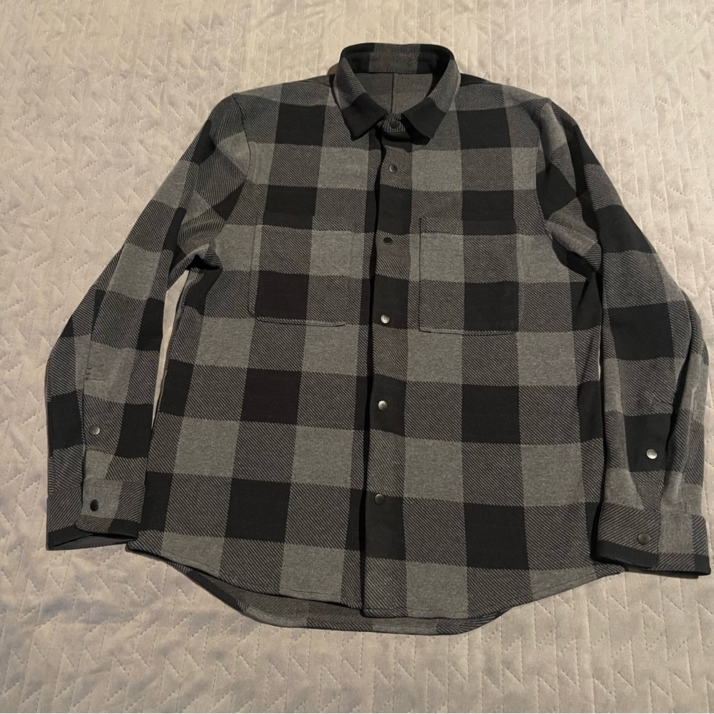 Lululemon Overshirt mens small‎ pre-owned condition black/gray